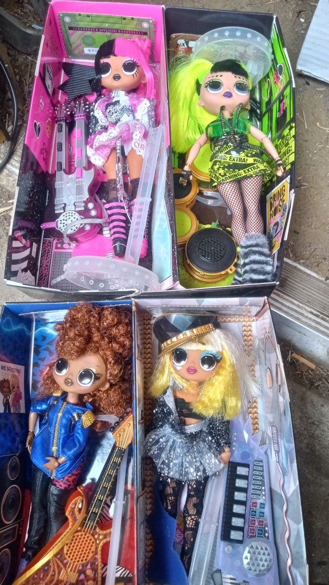 LOL OMG REMIX BAND DOLLS & INSTRUMENTS