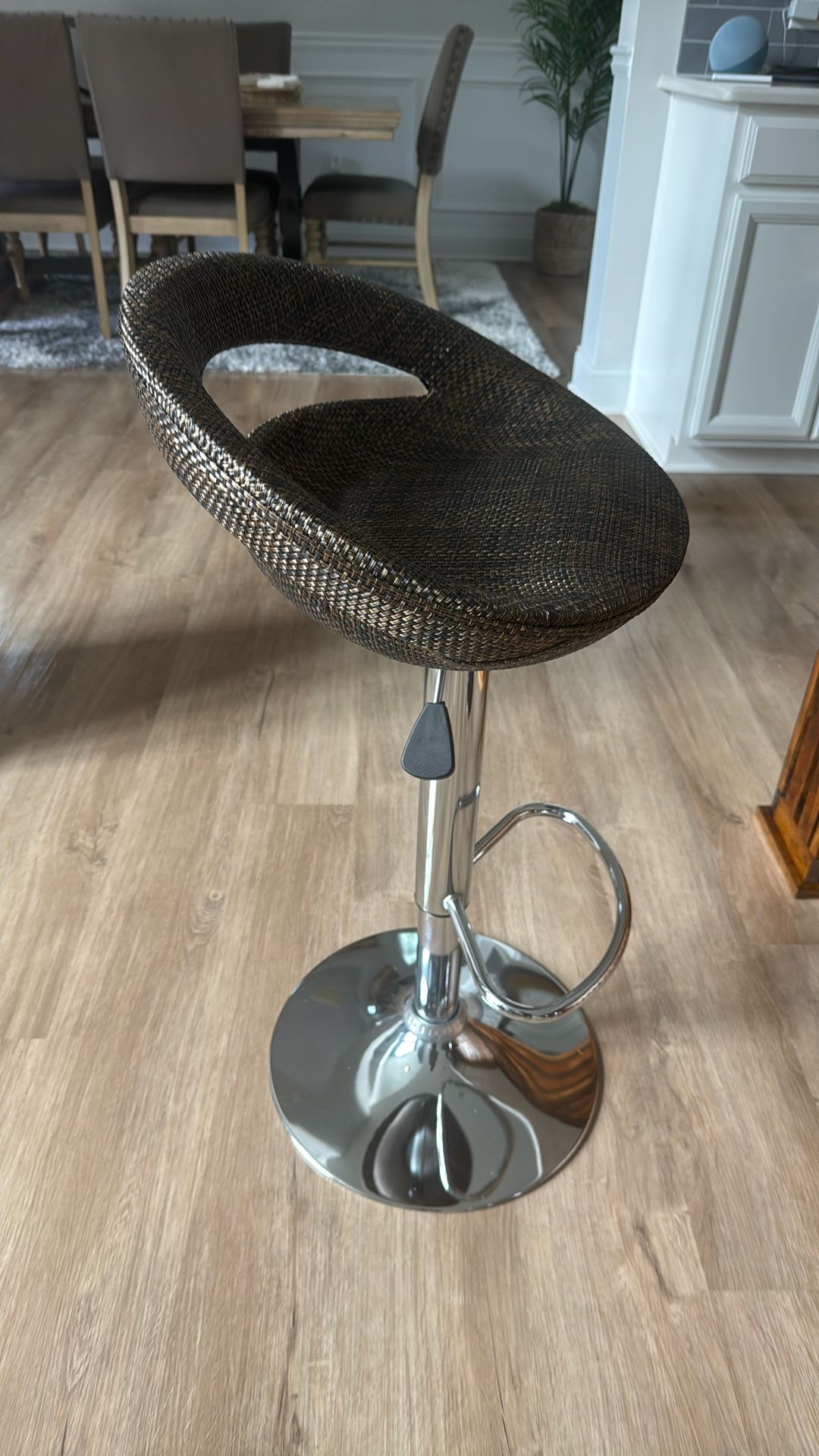 3 Bar Stools 