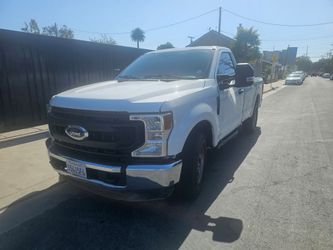 2022 Ford E-350