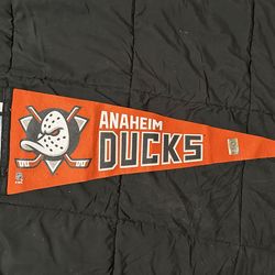 Anaheim Ducks Pennants
