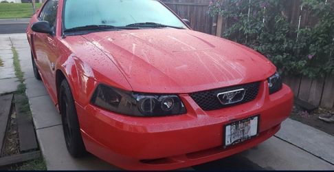 2004 Ford Mustang