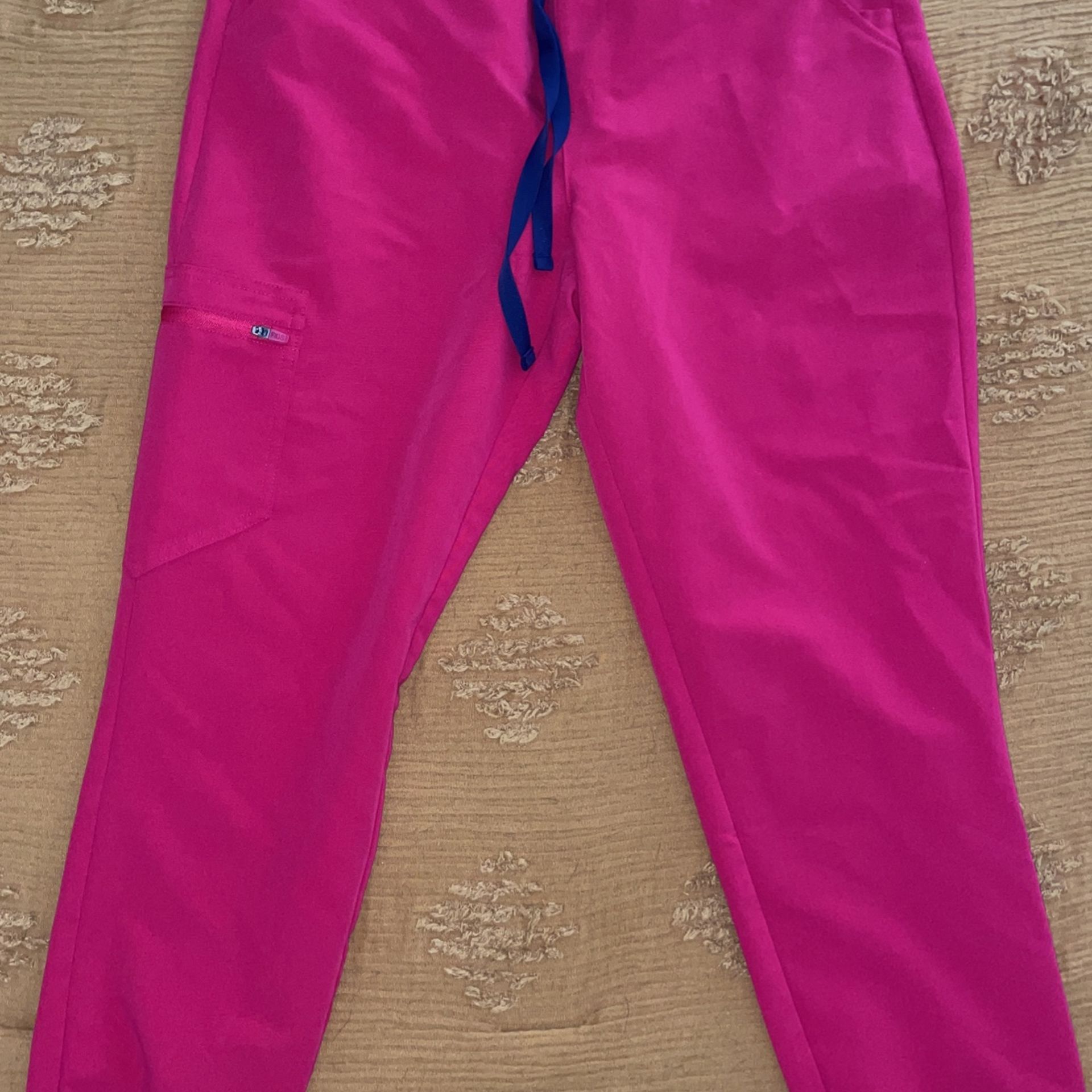 Figs Scrubs for Sale in Rialto, CA OfferUp