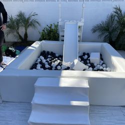 Ball Pit