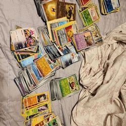 Pokemon Foils Holos Reverse Holos Older Cards Etc In Prismatic Box