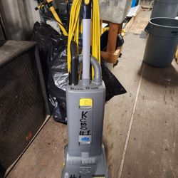 Commercial Vaccum 