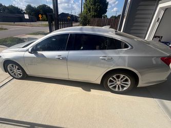 Chevrolet Malibu Silver 4-Door Sedan