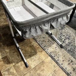 The Bed City Sleeper Bassinet for Twins