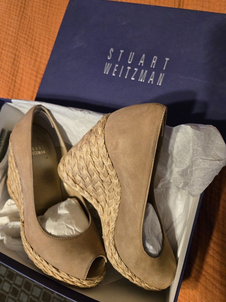Stuart Weitzman Lorriane Wedge Peep Toe