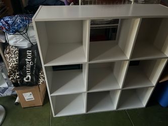 Estantes  - Shelves