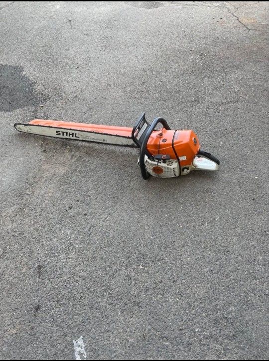 Stihl MS661c 36” Chainsaw
