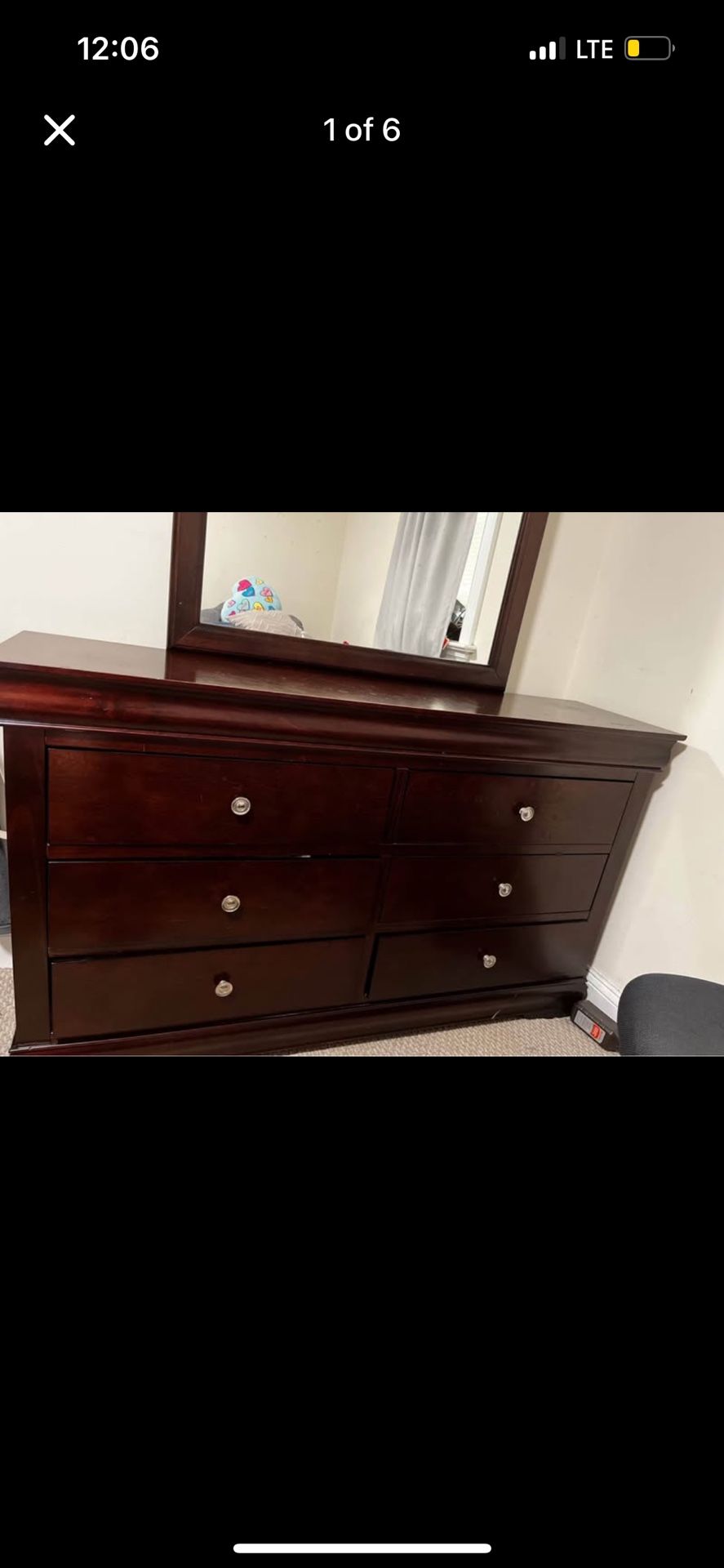 Dresser 