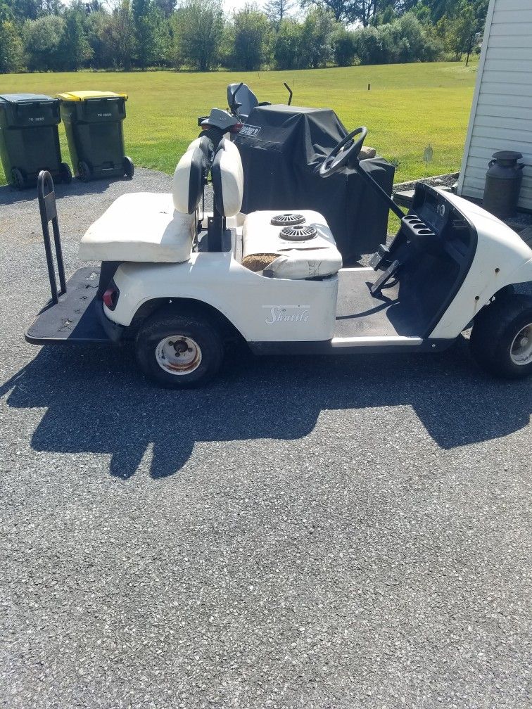 2002 Ezgo 4 Passenger  For Parts Only