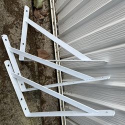 Shelving Brackets With 2 Shelves