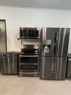 Samsung black stainless steel kitchen set