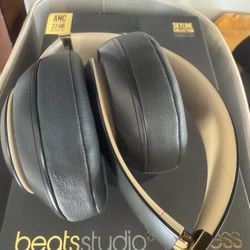 Beats Headphones 