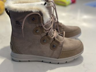 Women’s Boots