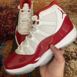 Jordan Retro 11 Cherry 