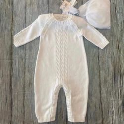 New Baby & Toddler Size 6-9 Month White Knit Koala Boutique Layette Set with Hat