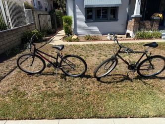 2 Vintage Specialized Hardrock 26” Mountain Bikes 21 Speed Shimano MTB Pair OBO