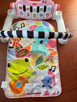 Fisher-Price Kick & Play Piano Baby Gym Mat
