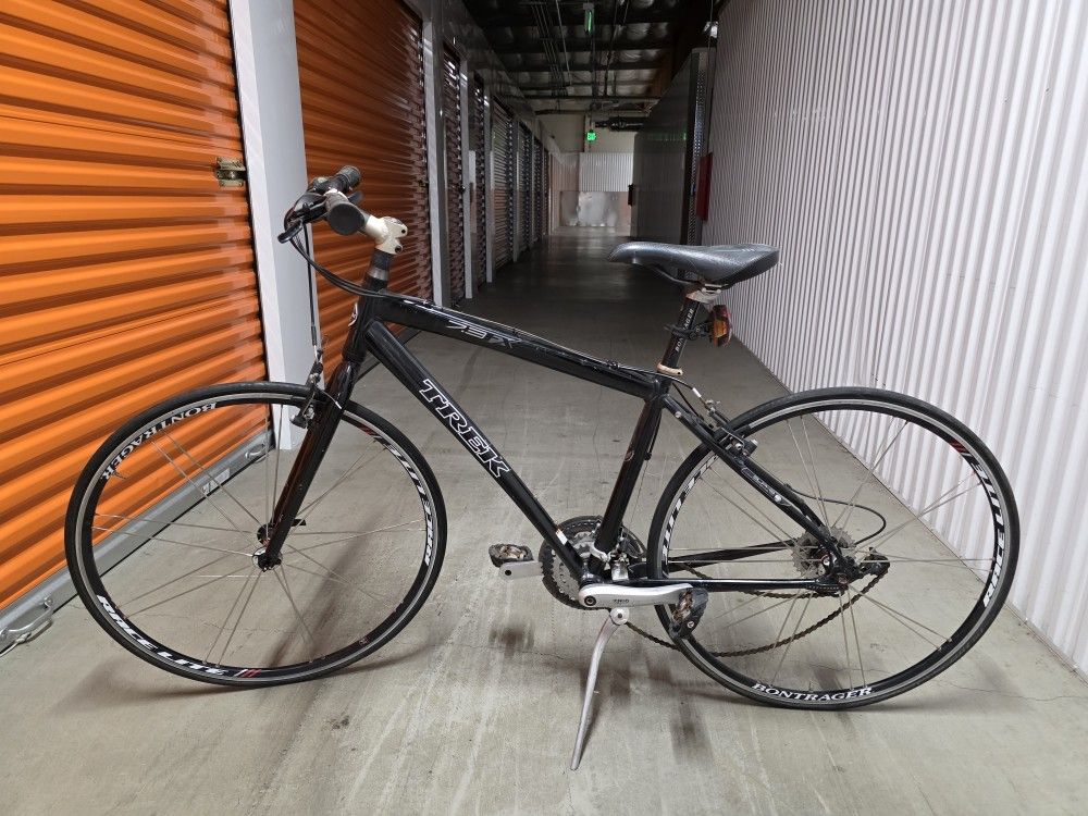 Trek 7.3 Fx Hybrid Men's Bike