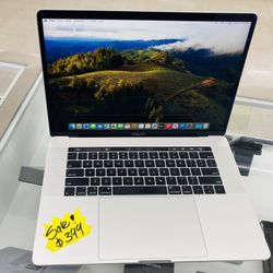 MacBook Pro 2019 16gb Ram 256gb SSD 