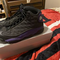 jordan 13 court purple on feet