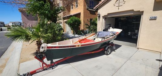 Mid-size Boat