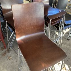 Barstool 