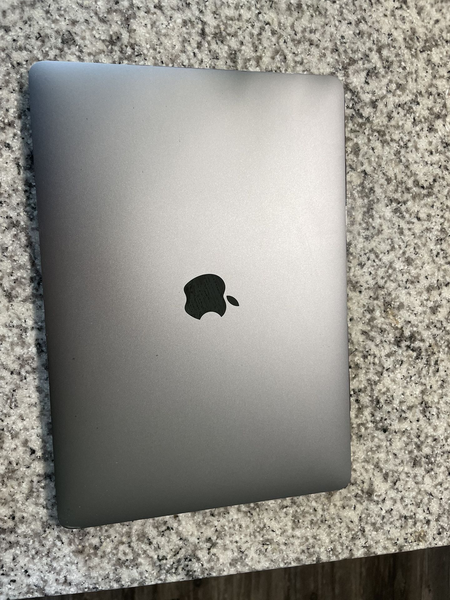 MacBook Pro 13-inch 2017