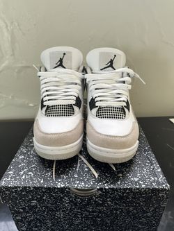 Jordan 4 Military Blacks