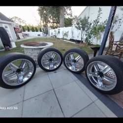285/40 R22
