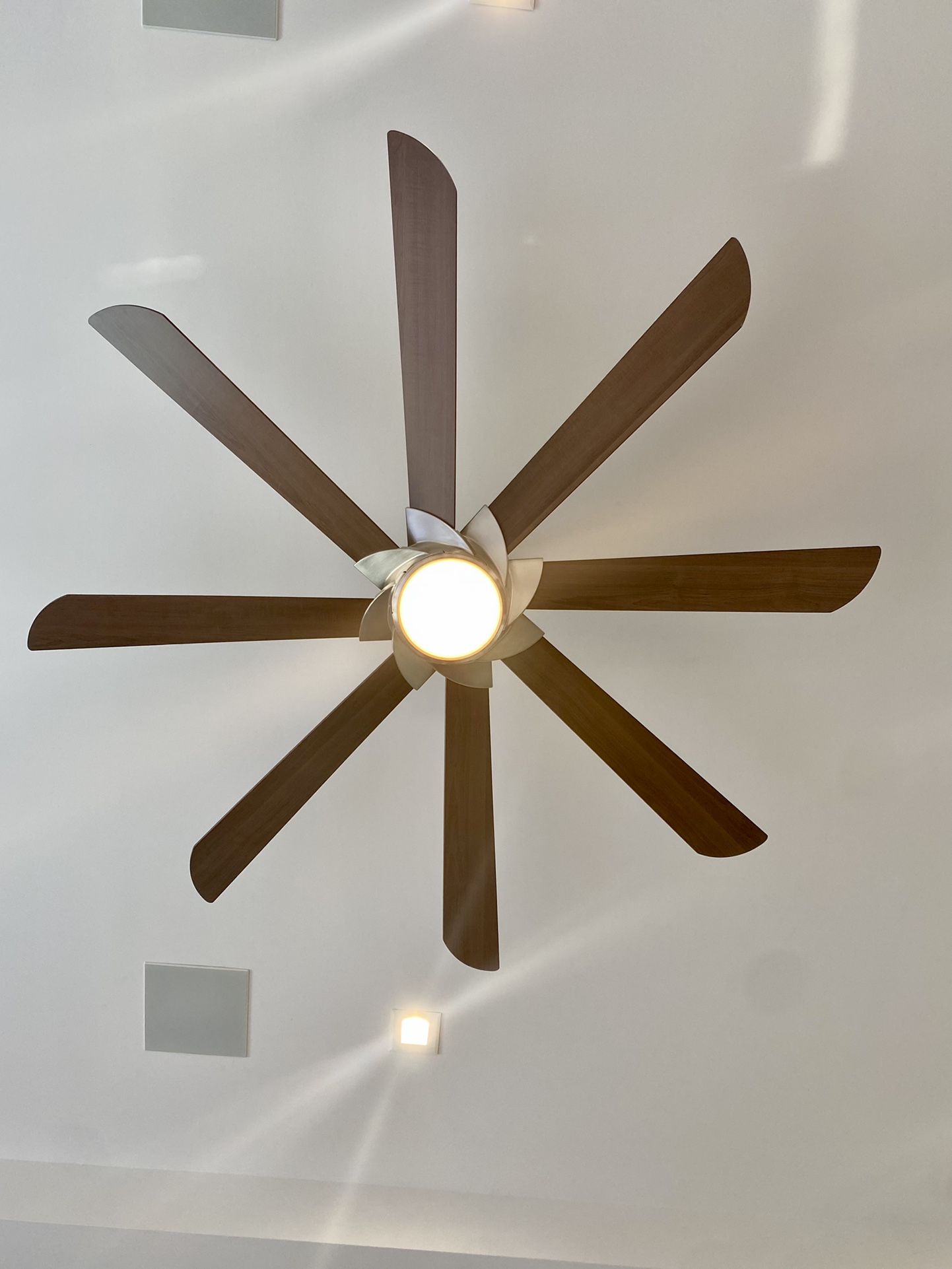 Harbor Breeze 8 Blade 70 inch Brushed Nickel Indoor Ceiling Fans With Light and Remote.