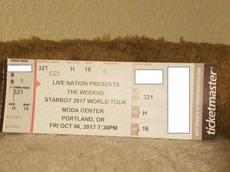 The weekend @ the moda center