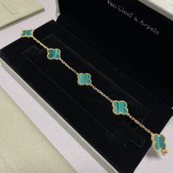 Van Cleef & Arpels bracelet