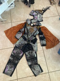 Halloween 🎃 The knight kids costume size 5-6 years old