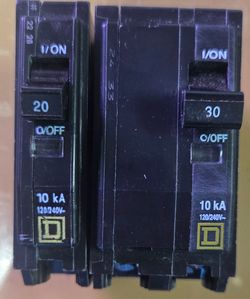 Square D QO Breaker Lot – QO120 + QO230 – Light Use – $40 OBO