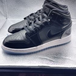 Jordan 1 MID SE "SPACE JAM" SZ 7Y