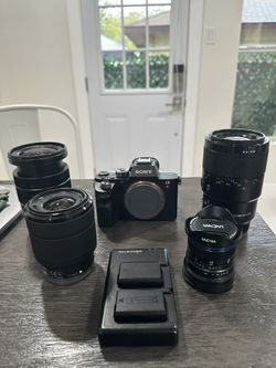 Camera & lens Bundle