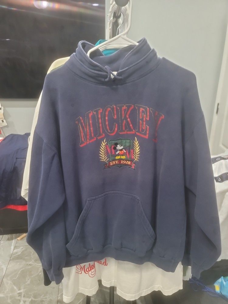 Vintage Mickey Mouse Sweater