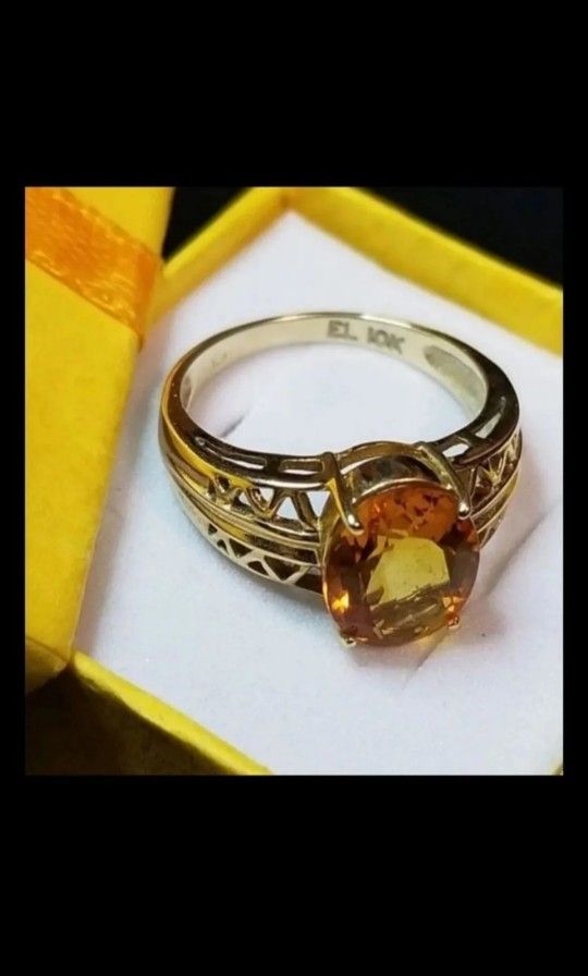 10K Real Gold Oval Citrine Ring, size 5.75