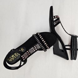 NEW - Black Sandals w/stud Pattern by New York