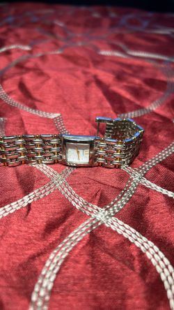 SEIKO Women’s Watch Gold and Silver Tone Bracelets