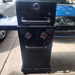 High End Propane BBQ Grill Brand New
