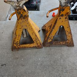 Jack  Stands