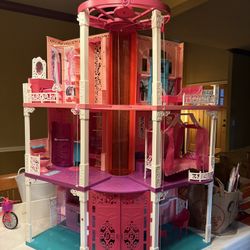 Barbie Dream House With Elevator