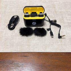 Hollyland Lark M1 Wireless Lavalier Microphone with Noise Cancellation, 656ft Transmission,8H Battery Life, Compact Wireless Lapel Microphone System f