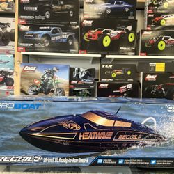 ProBoat Recoil 2 V2 26" Self Righting Brushless Boat (BATTERY& CHARGER COMBO)