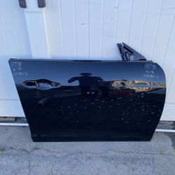 2014 2015 2016 2017 2018 2019 Maserati Ghibli S Right Passenger Side Front Door Shell OEM