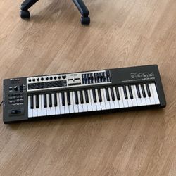 Roland Edirol PCR-500 Midi Keyboard Controller